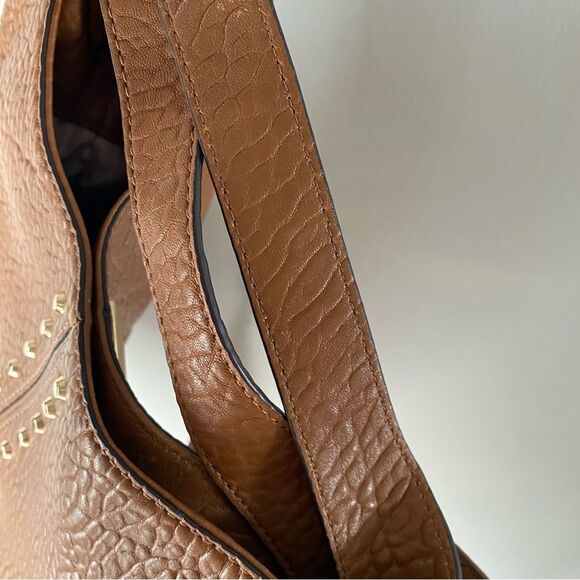 Michael Kors Uptown Astor Bag - Picture 8 of 9